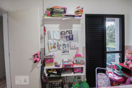 Apartamento à venda com 213m², 4 quartos e 3 vagas Apartamento à venda com 213m², 4 quartos e 3 vagasquarto 3