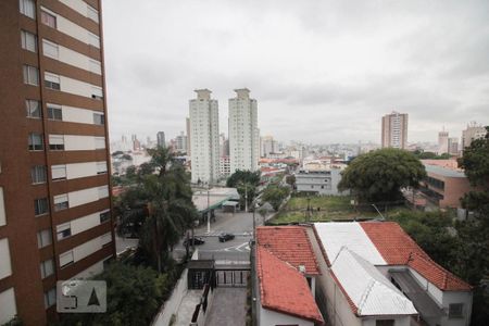 Apartamento à venda com 213m², 4 quartos e 3 vagas Apartamento à venda com 213m², 4 quartos e 3 vagasvista varanda quarto 2