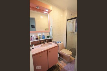 Apartamento à venda com 213m², 4 quartos e 3 vagas Apartamento à venda com 213m², 4 quartos e 3 vagassuite quarto 1