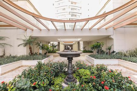 Apartamento à venda com 121m², 3 quartos e 2 vagas Apartamento à venda com 121m², 3 quartos e 2 vagasCondomínio