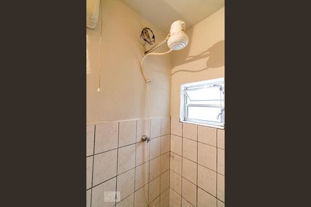 Banheiro de casa para alugar com 1 quarto, 70m² em Vila Santa Isabel, São Paulo