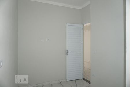 Quarto 1 de apartamento para alugar com 2 quartos, 45m² em Vila Talarico, São Paulo