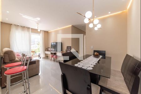 Sala de apartamento para alugar com 2 quartos, 61m² em Vila Isa, São Paulo