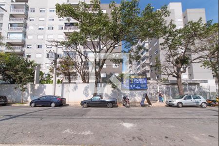 Fachada de apartamento à venda com 2 quartos, 61m² em Vila Isa, São Paulo