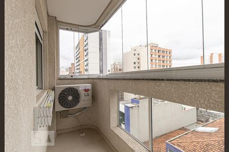 Varanda gourmet de kitnet/studio para alugar com 1 quarto, 35m² em Centro, Curitiba