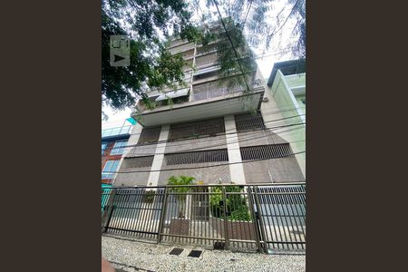 Apartamento à venda com 74m², 1 quarto e 1 vagaFachada