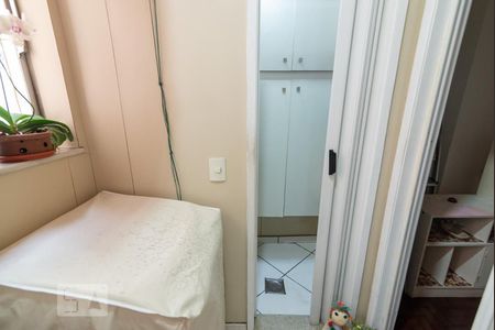 Apartamento à venda com 74m², 1 quarto e 1 vagaÁrea de Serviço