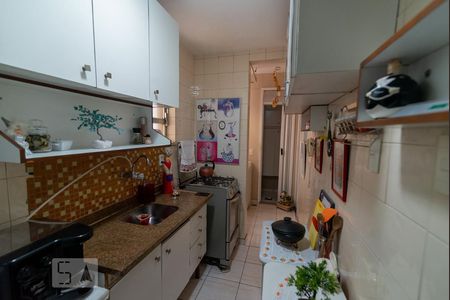 Apartamento à venda com 74m², 1 quarto e 1 vagaCozinha