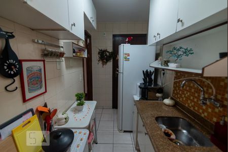 Apartamento à venda com 74m², 1 quarto e 1 vagaCozinha