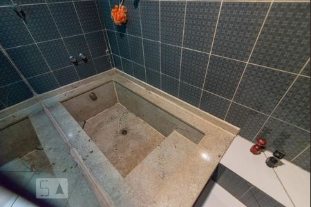 Apartamento à venda com 74m², 1 quarto e 1 vagaBanheiro