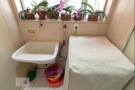 Apartamento à venda com 74m², 1 quarto e 1 vagaÁrea de Serviço