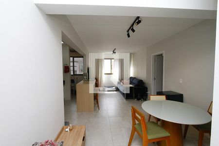 Sala de apartamento para alugar com 1 quarto, 63m² em Buritis, Belo Horizonte