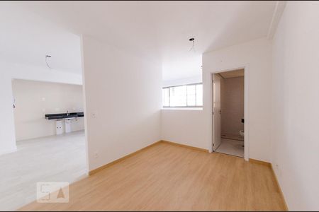 Quarto de apartamento à venda com 1 quarto, 55m² em Buritis, Belo Horizonte