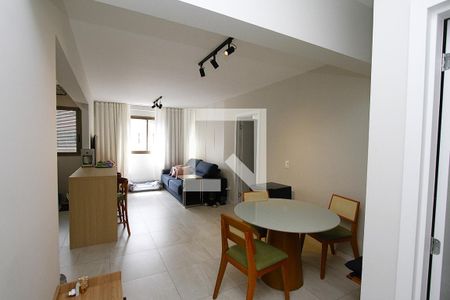 Sala de apartamento para alugar com 1 quarto, 63m² em Buritis, Belo Horizonte