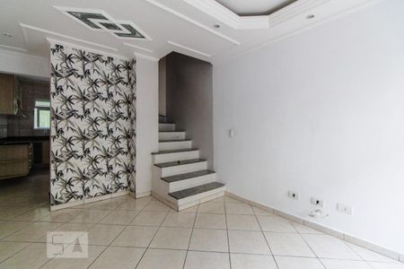 Casa de Condomínio para alugar com 2 quartos, 80m² em Vila Bancária, São Paulo
