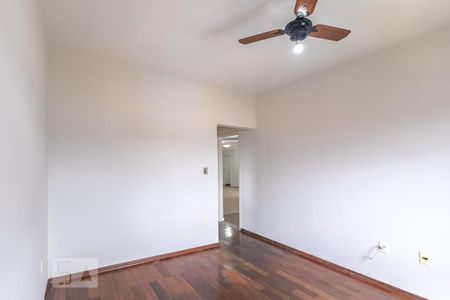Apartamento para alugar com 135m², 3 quartos e 2 vagasQuarto 2 - Suíte 