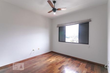 Apartamento para alugar com 135m², 3 quartos e 2 vagasQuarto 2 - Suíte 