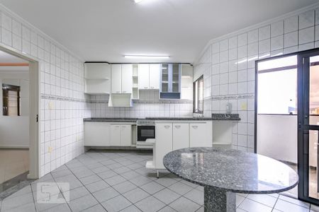 Apartamento para alugar com 135m², 3 quartos e 2 vagasCozinha - Copa 