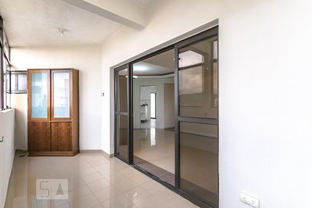 Apartamento para alugar com 135m², 3 quartos e 2 vagasSacada