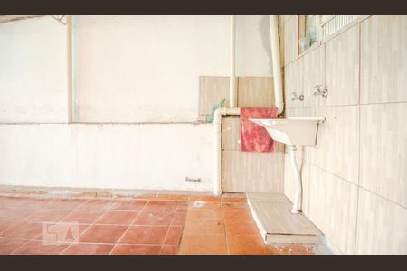 Casa à venda com 250m², 6 quartos e 1 vagaÁrea de Serviço