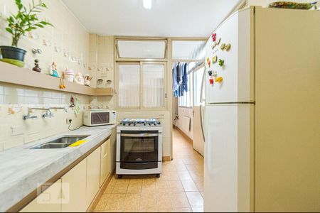 Apartamento à venda com 250m², 3 quartos e 1 vagaCozinha