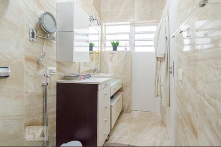 Apartamento à venda com 250m², 3 quartos e 1 vagaBanheiro da Suíte