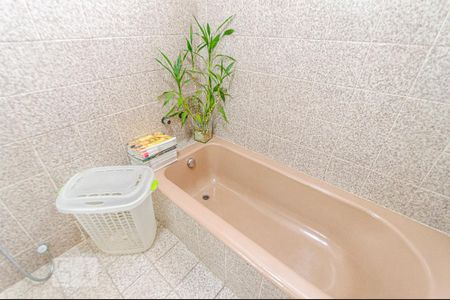 Apartamento à venda com 250m², 3 quartos e 1 vagaBanheiro Social