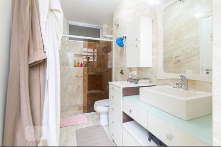 Apartamento à venda com 250m², 3 quartos e 1 vagaBanheiro da Suíte