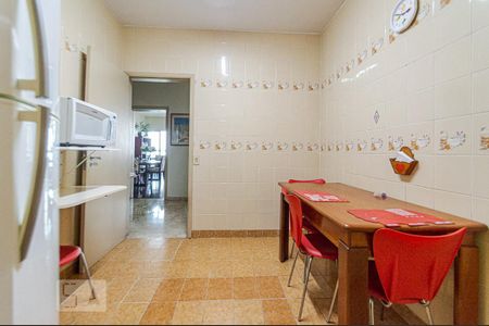 Apartamento à venda com 250m², 3 quartos e 1 vagaCopa