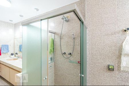 Apartamento à venda com 250m², 3 quartos e 1 vagaBanheiro Social