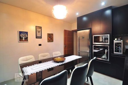 Casa à venda com 163m², 2 quartos e 2 vagasCozinha