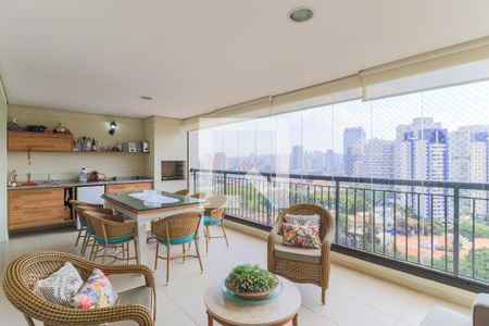 Varanda Gourmet de apartamento à venda com 4 quartos, 160m² em Santo Amaro, São Paulo