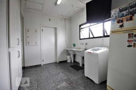 Apartamento à venda com 264m², 3 quartos e 3 vagasÁrea de Serviço