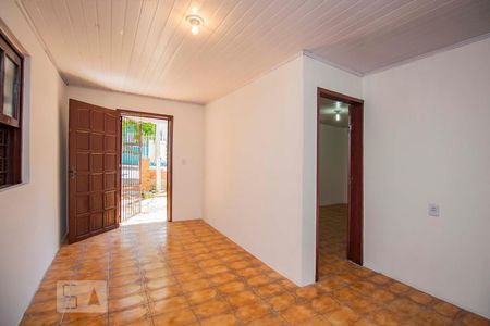 Sala  de casa à venda com 2 quartos, 34m² em Jardim Itu Sabará, Porto Alegre