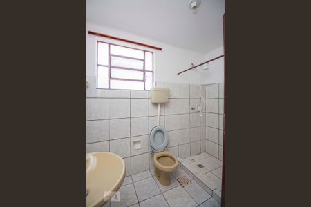 Casa à venda com 34m², 2 quartos e 2 vagas Casa à venda com 34m², 2 quartos e 2 vagasBanheiro