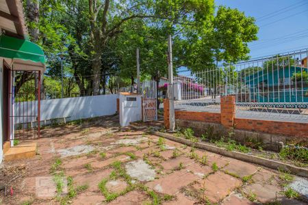 Casa à venda com 34m², 2 quartos e 2 vagas Casa à venda com 34m², 2 quartos e 2 vagasFachada da casa