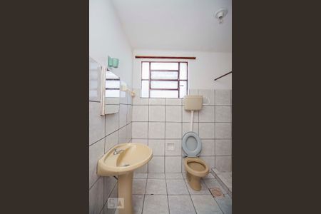 Casa à venda com 34m², 2 quartos e 2 vagas Casa à venda com 34m², 2 quartos e 2 vagasBanheiro