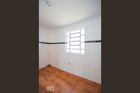 Casa à venda com 34m², 2 quartos e 2 vagas Casa à venda com 34m², 2 quartos e 2 vagasCozinha