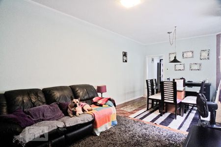 Sala de casa para alugar com 2 quartos, 400m² em Jardim São Paulo, São Paulo