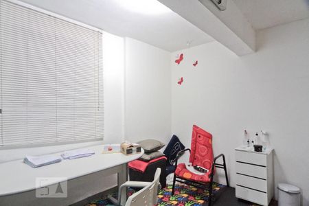 Casa à venda com 400m², 2 quartos e 2 vagas Casa à venda com 400m², 2 quartos e 2 vagasSala subsolo 1