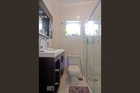 Casa à venda com 400m², 2 quartos e 2 vagas Casa à venda com 400m², 2 quartos e 2 vagasBanheiro da Suíte