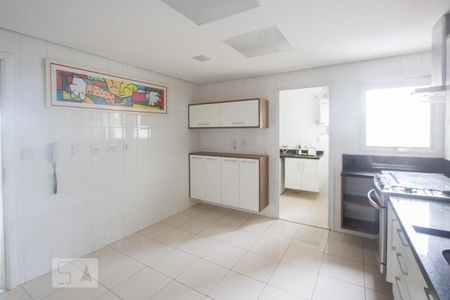 Apartamento à venda com 143m², 3 quartos e 2 vagasCozinha