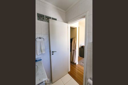 Casa à venda com 162m², 3 quartos e 3 vagassuíte