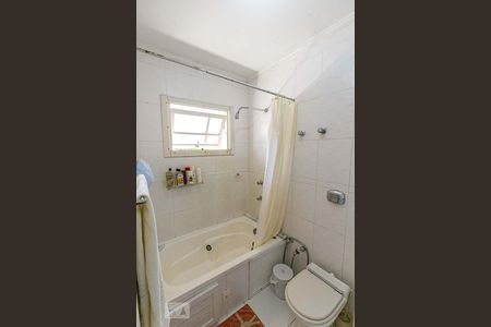 Casa à venda com 162m², 3 quartos e 3 vagassuíte