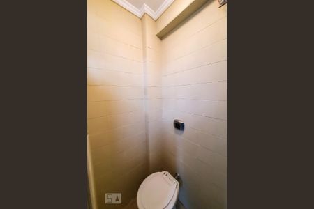 Apartamento à venda com 72m², 2 quartos e 1 vagaBanheiro de serviço
