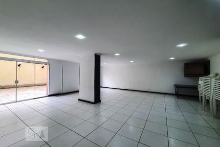 Apartamento à venda com 72m², 2 quartos e 1 vagaSalão de Festa 