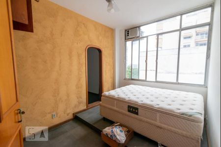 Apartamento à venda com 98m², 3 quartos e 1 vagaSuíte