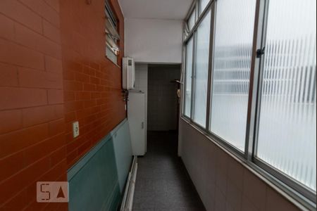 Apartamento à venda com 98m², 3 quartos e 1 vagaÁrea de Serviço