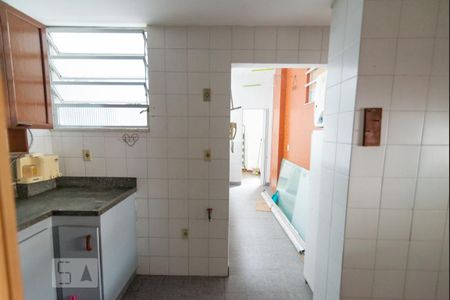 Apartamento à venda com 98m², 3 quartos e 1 vagaCozinha