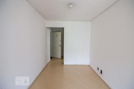 Apartamento à venda com 66m², 2 quartos e 2 vagasSala